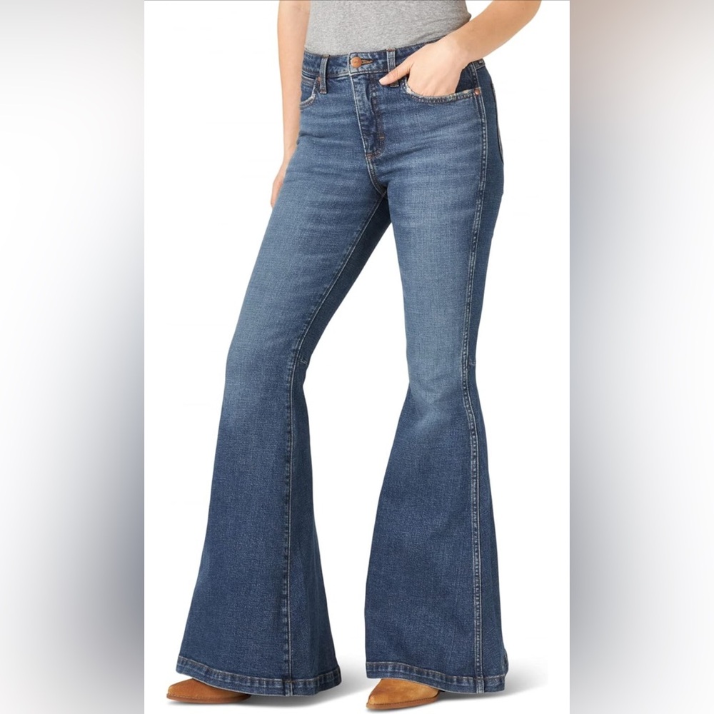 Wrangler Women's Retro High Rise Flare